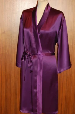 100% Seide Morgenmantel ST. ELM Satin von Gattina