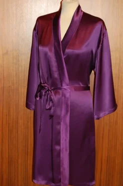 100% Seide Morgenmantel ST. ELM Satin von Gattina