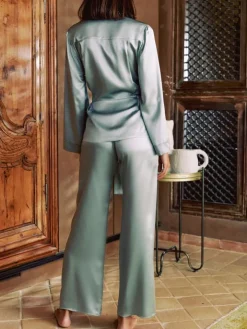 100% Seide Pyjama SOIE FANTAISIE aus Satin von Marjolaine