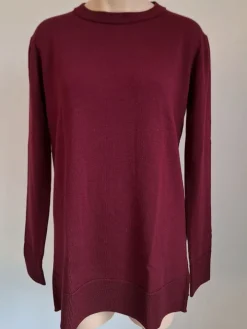 100% Wolle Strickpullover in weinrot von Oscalito