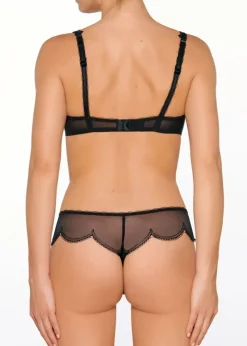 Feiner Tüllspitze String CRAVACHE von Millesia