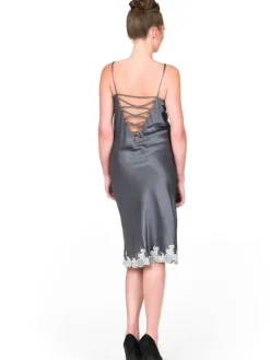 LAST PIECE Seide Negligé SAKHALI antrazith Größe 40 von GATTINA 1B-Ware