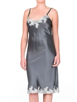 LAST PIECE Seide Negligé SAKHALI antrazith Größe 40 von GATTINA 1B-Ware