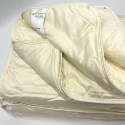 LAST SIZE f.a.n. Schafwolle Vierjahreszeitendecke DERBY 40° waschbar 135x200 cm