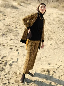 Lounge Set ZAFFERANO mit Velourhose schwarz-gelb von Chiara Fiorini