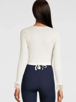 Merino Wolle-Seide Bolero Jäckchen creme Calais Spitze von Oscalito