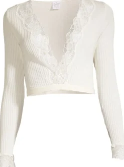 Merino Wolle-Seide Bolero Jäckchen creme Calais Spitze von Oscalito