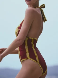 Neckholder Badeanzug APHRODITE No. 2 in bordeauxrot von Marjolaine