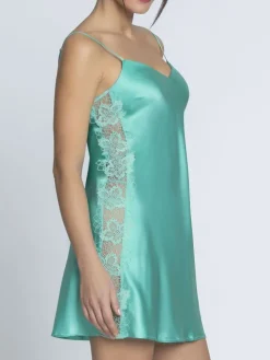 Negligé PRINCESSE IRIS AQUA mit Seide von Lise Charmel