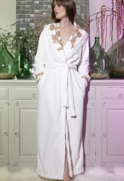 Plüsch-Hausmantel NEIGE mit Spitze Marjolaine