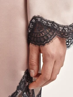 Seide Kimono TOI MON AMOUR mit Spitze von Aubade