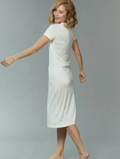 Seide mit Bio-Baumwolle NACHTHEMD feminin von Kokon Zwo