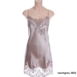 Seide Negligé CAPRICE mittellang mit Spitze Marjolaine