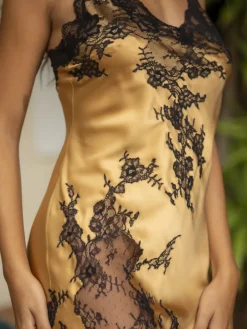 Seide Negligé PERSEA No. 3 halblang von Marjolaine