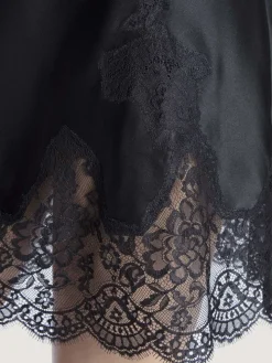 Seide Negligé SOIE D´AMOUR mit Spitze von Aubade