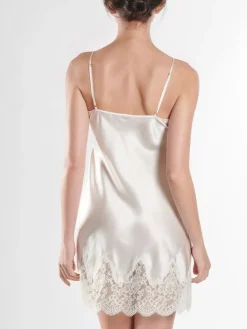 Seide Negligé TOI MON AMOUR klassische Farben von Aubade