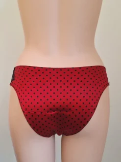 Slip ONICE mit Seide von Cotton Club nur noch in rot-schwarz