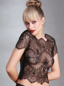 Spitze Kurzarm Top von Prelude Milano