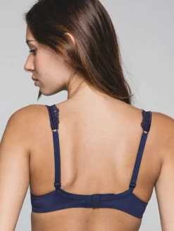 Spitze Vollschalen-BH GABY uni von Maison Lejaby