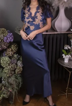 Stretchseide Nachtkleid lang NINA von Marjolaine