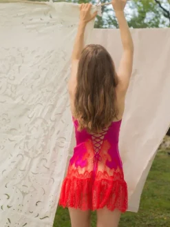 Stretchseide Nuisette MELINDA fuchsia mit Spitze Marjolaine