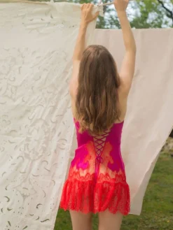 Stretchseide Nuisette MELINDA fuchsia mit Spitze Marjolaine