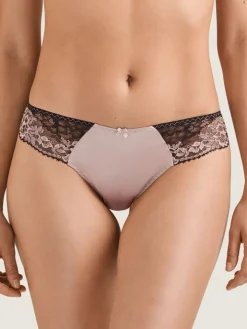 String FEMME GLAMOUR altrosa-schwarz von Aubade mit Seide