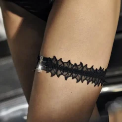 Strumpfband aus Spitze MEMENTO von R Crescentini nur noch in violett