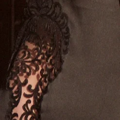 Tüllslip mit Seide PROVOKE DEMI BRIEF von Shell Belle Couture