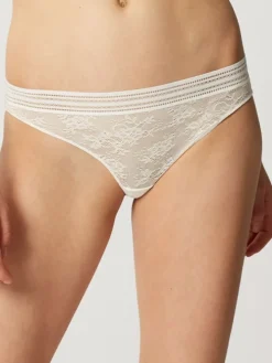 Tüllspitze String MISS LEJABY feminin von Maison Lejaby