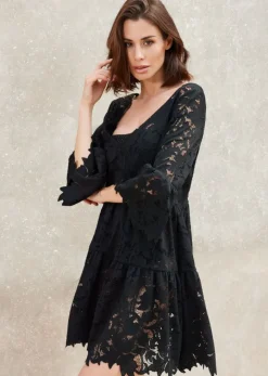 Tunika BARBADOS in schwarz aus Spitze von Ritratti Mare